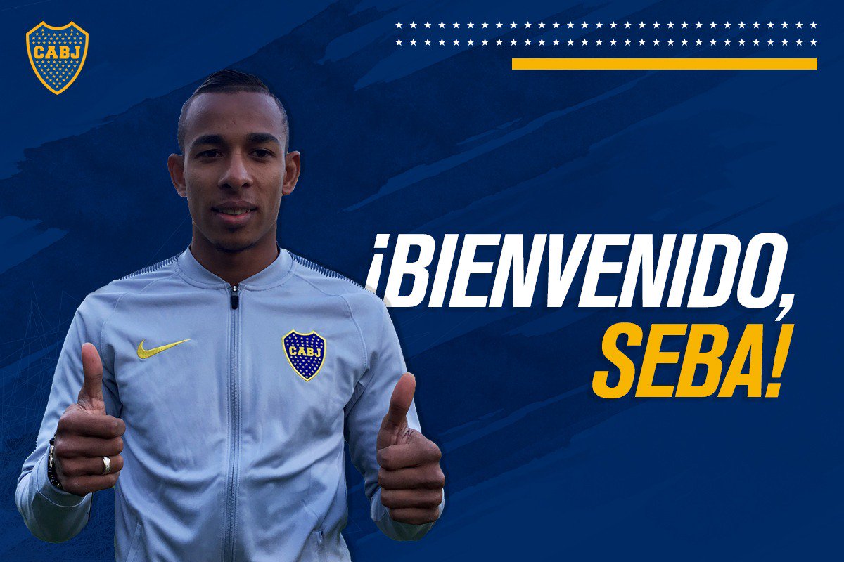 BocaJrsOficial's tweet photo. ¡Bienvenido, Sebastián Villa! El delantero colombiano firmó su contrato con Boca y tuvo su primera práctica en el complejo Pedro Pompilio. https://t.co/Ylk63xjFa6
