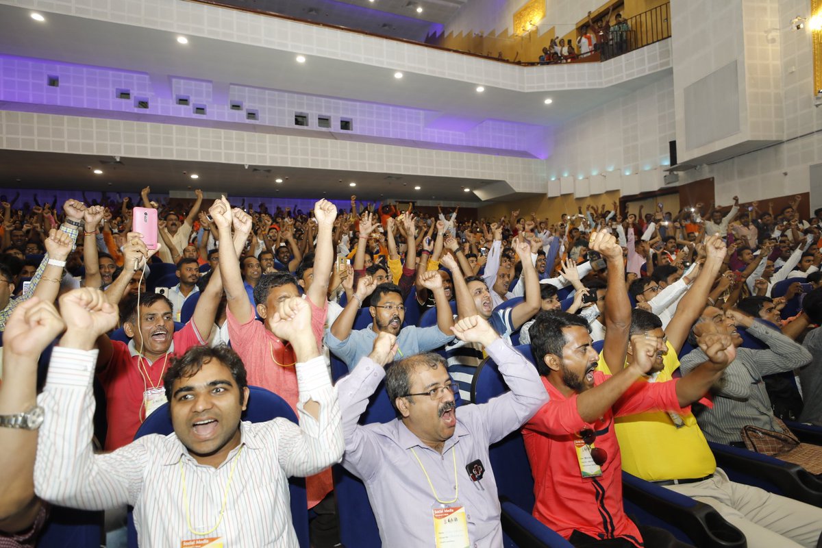 AmitShah's tweet photo. Had a great interaction with our Cyber Yoddhas in West Bengal. Amazed by their energy, enthusiasm and commitment towards building a Sonar Bangla. Sharing few pictures from the session. https://t.co/8pHW4sFpay