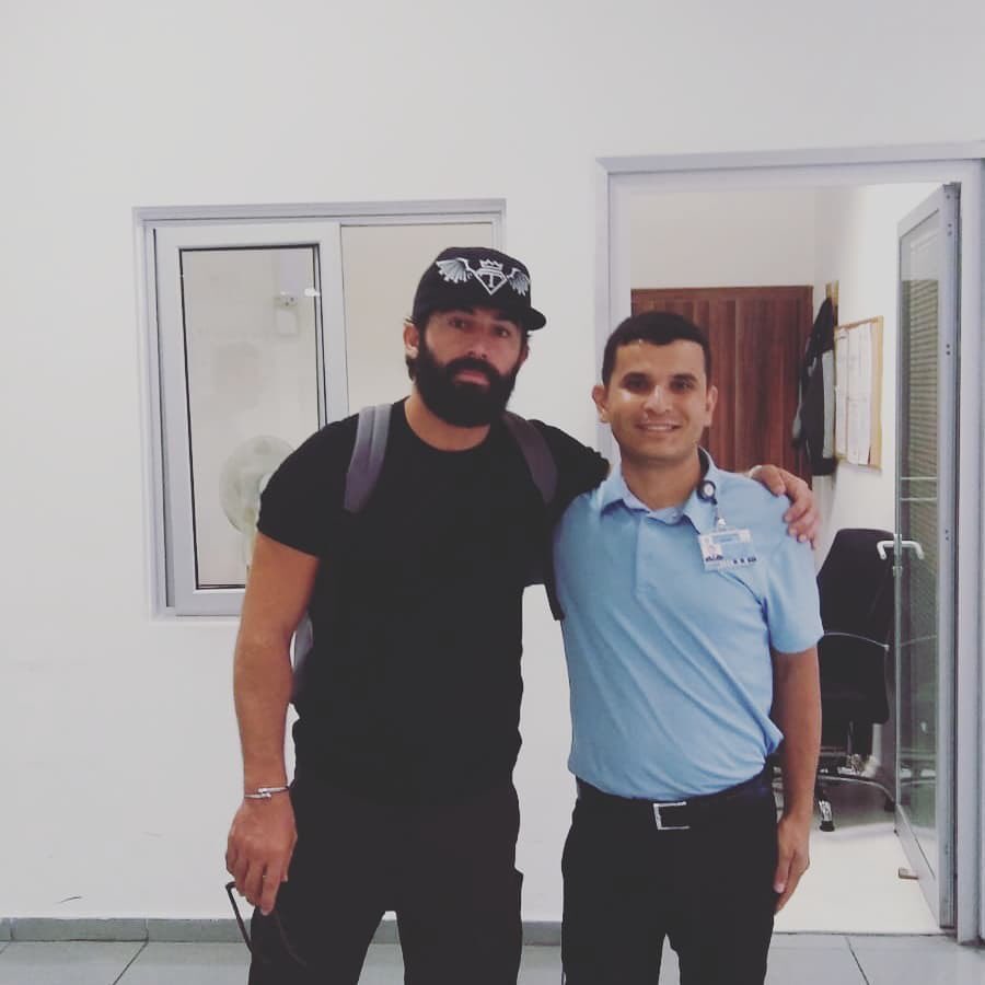 Turabi çok Üzgün o da farkında dönen dolapların bize çok güveniyr o yüzden gitti 3.kez survivura bütün algilara haksızlıklara yorumculara inat oy olup yağalim TURBOCULAR BU yüz ifadesini görmek istemiyrsak oy olup yağalim #Survivor2018 #TurabiYaz1890aGoender