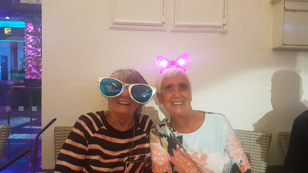 Martin Beaumont tweet media