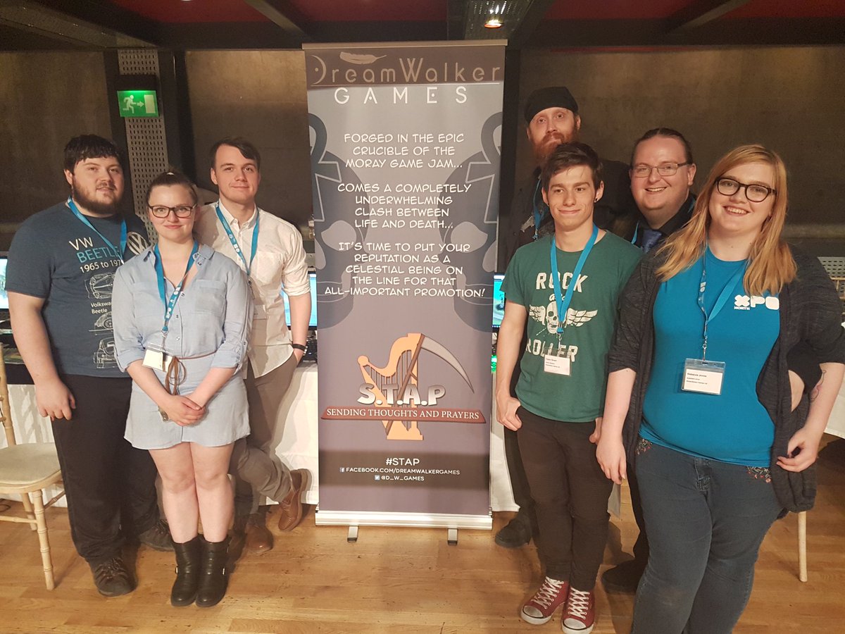 WithHatsLtd's tweet photo. ⚬DREAMWALKER⚬ Team photo ftw! Thanks to @JacobNaylor117 for taking the photo!

#STAPgame #DreamWalkerGames #DWGames #DreamWalker #XpoNorth2018 #XpoNorth18 https://t.co/dwJWwDCgAI