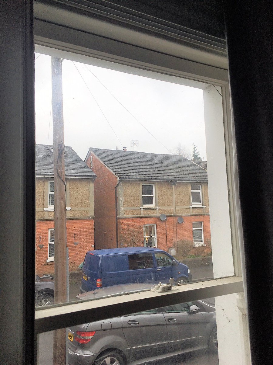 WindowSanctuary's tweet image. Before and after photos of our sash restoration in Tunbridge Wells last week #sashwindows #boxsash #sashrestoration #windowrestoration