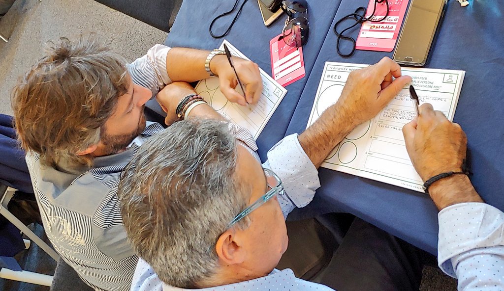 DigitalME6's tweet image. Applicare il Design Thinking significa prima di tutto "innamorarsi di un problema o di un bisogno". Ma quali sono i need delle persone piú vicine a noi? #eneldigitalme