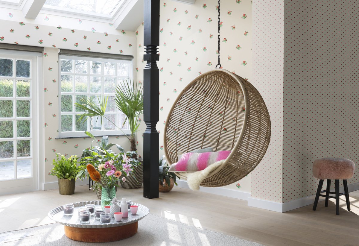 Lazy Sunday #duvarkağıdı koleksiyonu ile eviniz her gün güzel bir #Pazar sabahına uyansın... hannahome.com.tr/duvar-kagidi-k…