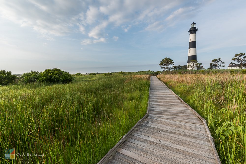 OuterBankscom's tweet image. Beautiful morning at Bodie Island Lighthouse #obx #outerbanks ow.ly/NgtN50hPJln