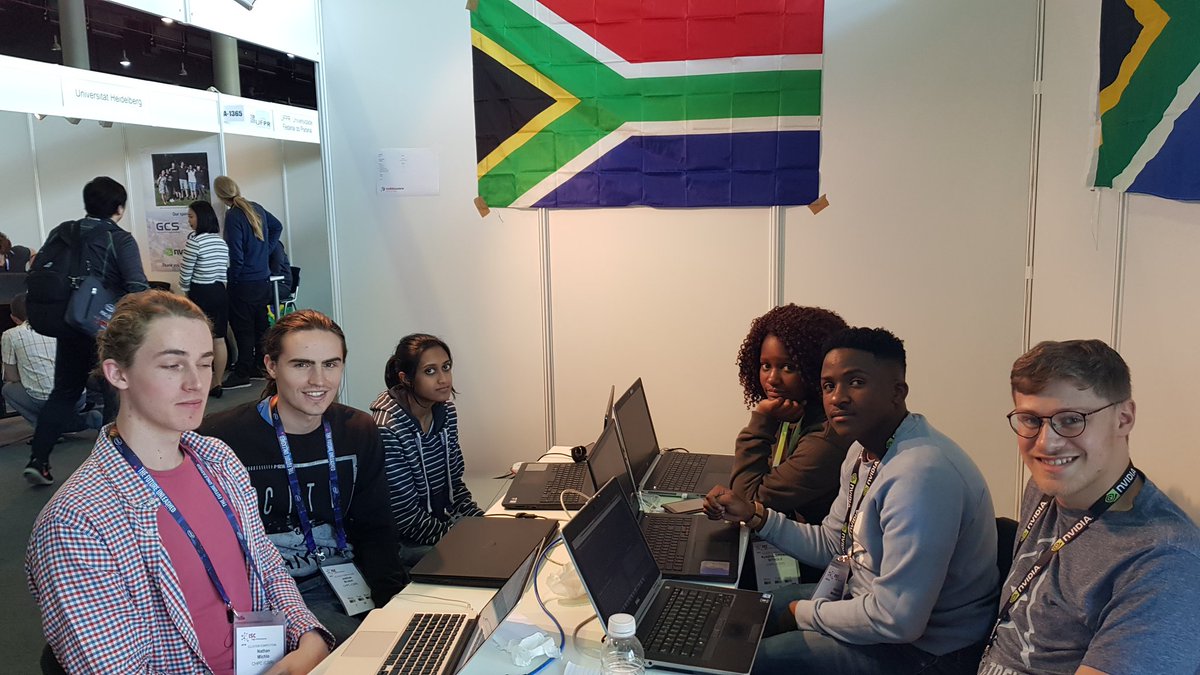 BoetPrince's tweet image. They&apos;re #TeamSA at the Student Cluster Competition
#ISC18
#ISC2018