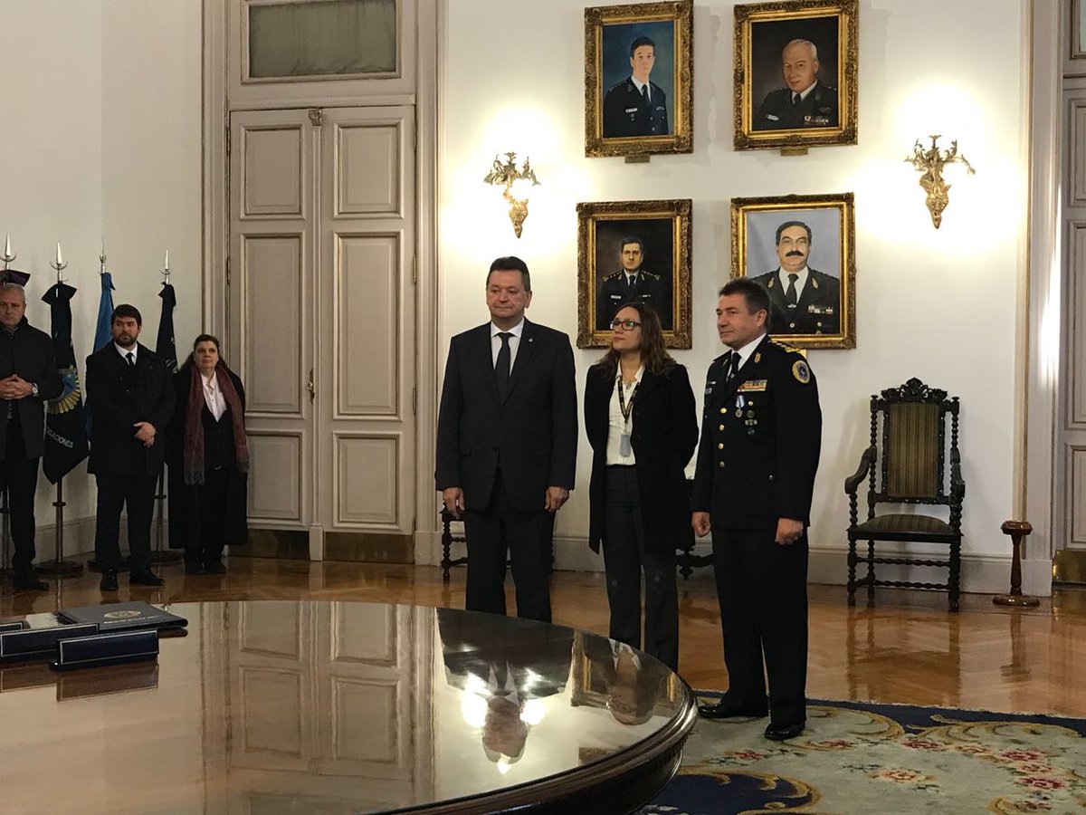 PFAOficial's tweet photo. Durante la #VisitaProtocolar se realizó una recorrida por el Cuerpo Guardia de Infantería y el Cuartel I. @INTERPOL_HQ #Interpol #LawEnforcement #PoliceCoperation 🇷🇺🇦🇷 https://t.co/XXjS51vWti