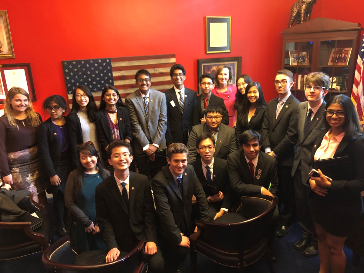 RepComstock's tweet image. Yesterday we welcomed the winning #VA10  teams from the FIRST Robotics competition which is a mentor based program that teaches students the skills they need to prosper in a 21st century economy through the STEM fields.
