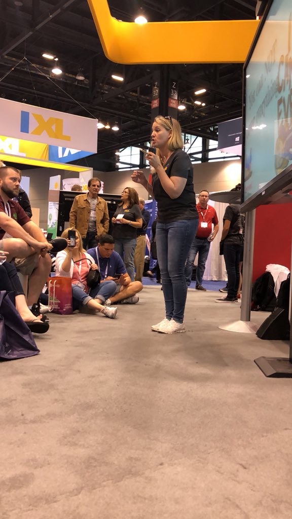 Chelsea Artzer tweet media