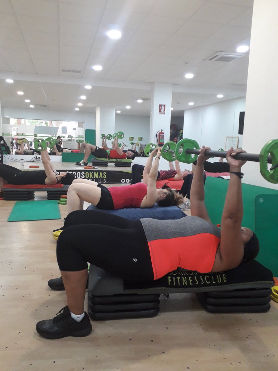 OKMAS_Cordoba's tweet photo. Lo que cuenta no es el número de horas que trabajas, sino la energía que pones en esas horas.

OKMAS Córdoba 

#OKMAS #córdoba #fitness #gimnasio #teesperamos #mentesanacuerposano #electroestimulación #estumomento #saluyydeporte #diversion #fitup #bodyjump #fithook #fitaxis #gap https://t.co/BGDawkXD5f