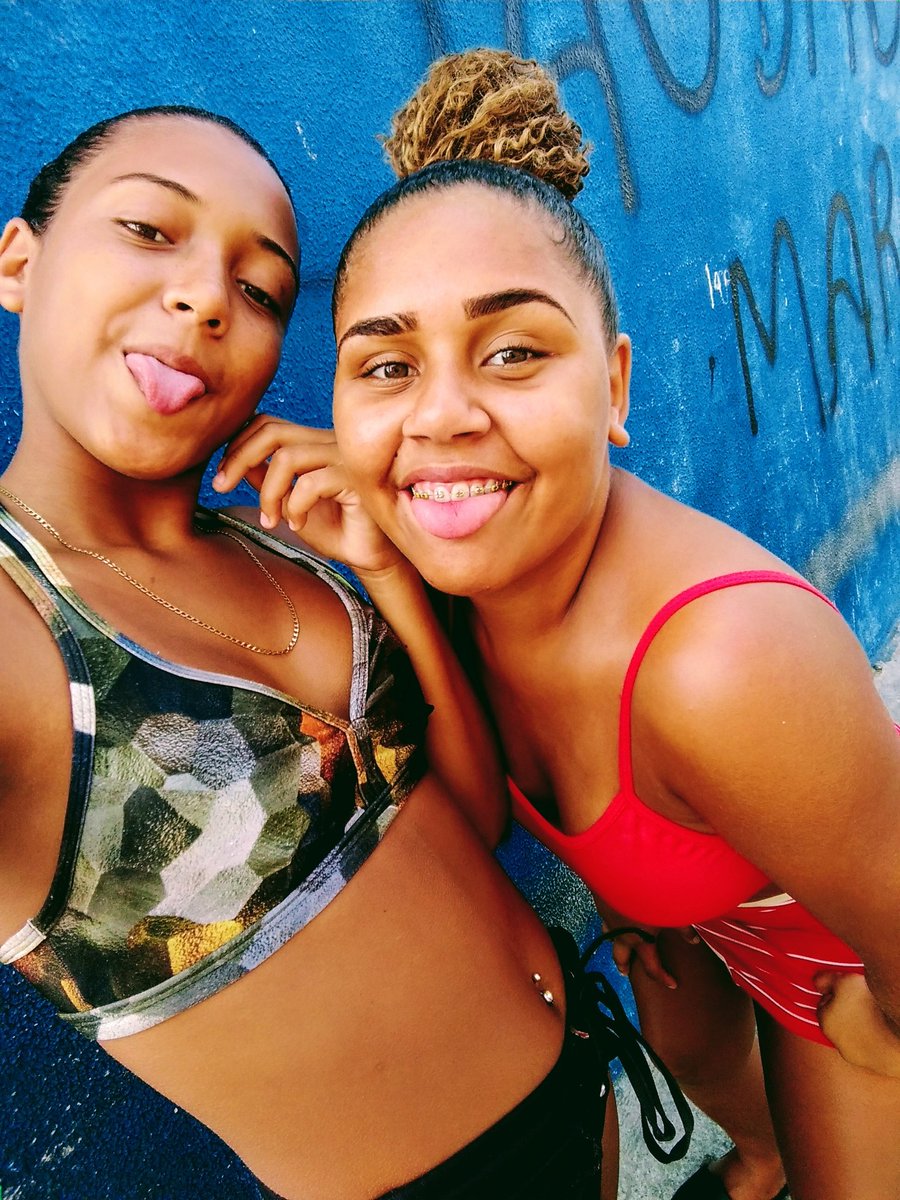 Barbie_Branca22's tweet photo. Atura nois  ❤💕 https://t.co/eNzJZTSdJq