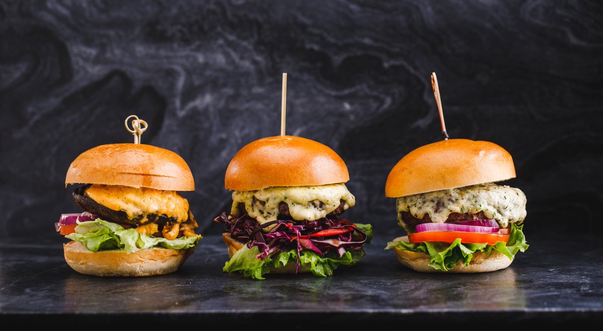 MacphieUK's tweet photo. The evolution of the burger - less Big Mac and more stand back. Is it time to give your menu a gourmet twist? https://t.co/S2LqhofVHg https://t.co/sWo1KYVsMH