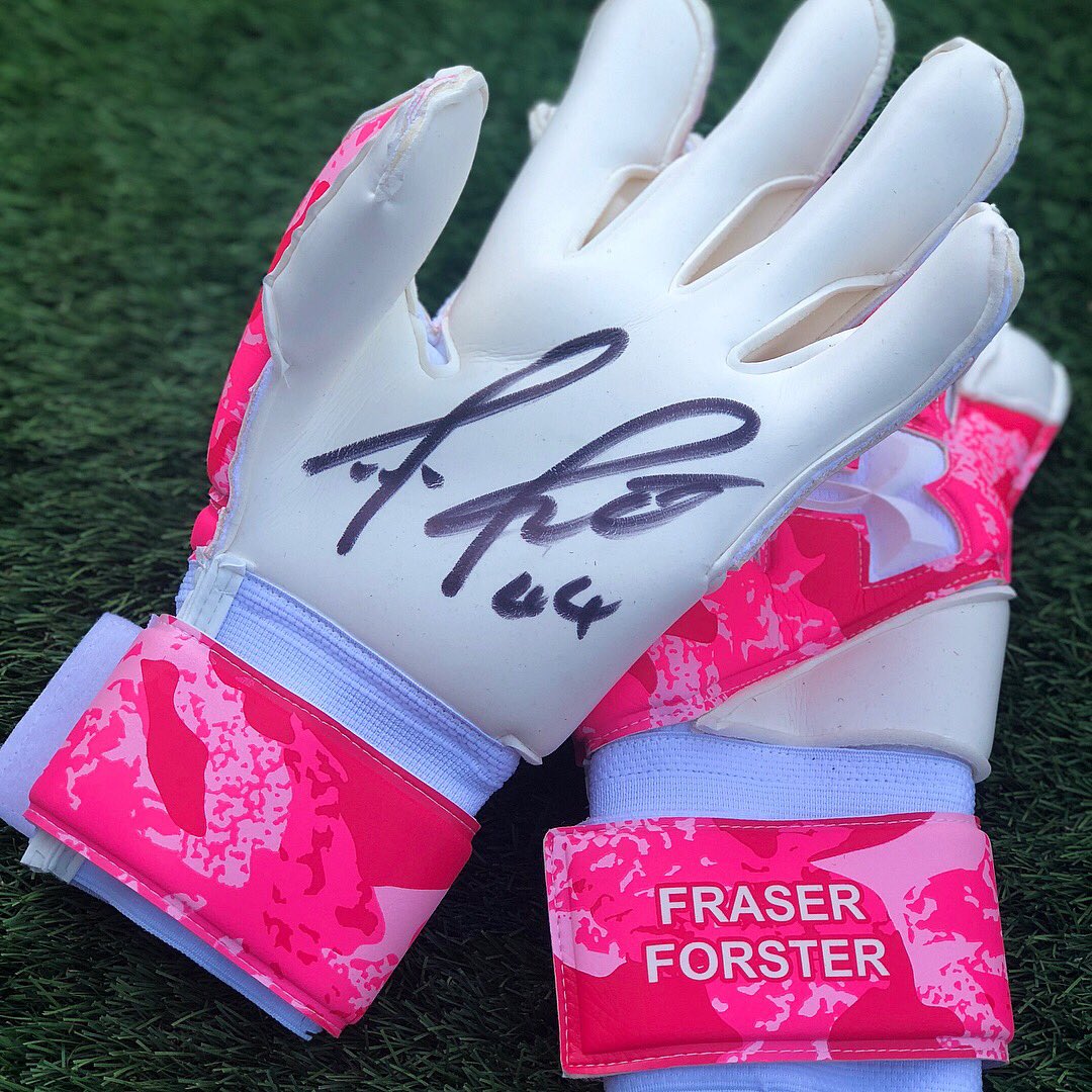 EquinoxBarbers's tweet image. AUCTION FOR CHARITY! 
#Southamptonfc #GoalKeeper #FraserForster Has kindly donated Equinox 2 of his very own personal signed #England #Football shirts! &amp;amp; 2 signed #GoalKeeping Gloves to #CountessMountbatten Hospice in #Southampton 
FOR MORE INFO GOTO OUR FACEBOOK/INSTAGRAM PAGE