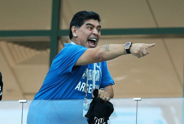 BREAKING NEWS: Doctors have found some blood in Maradona’s cocaine system.