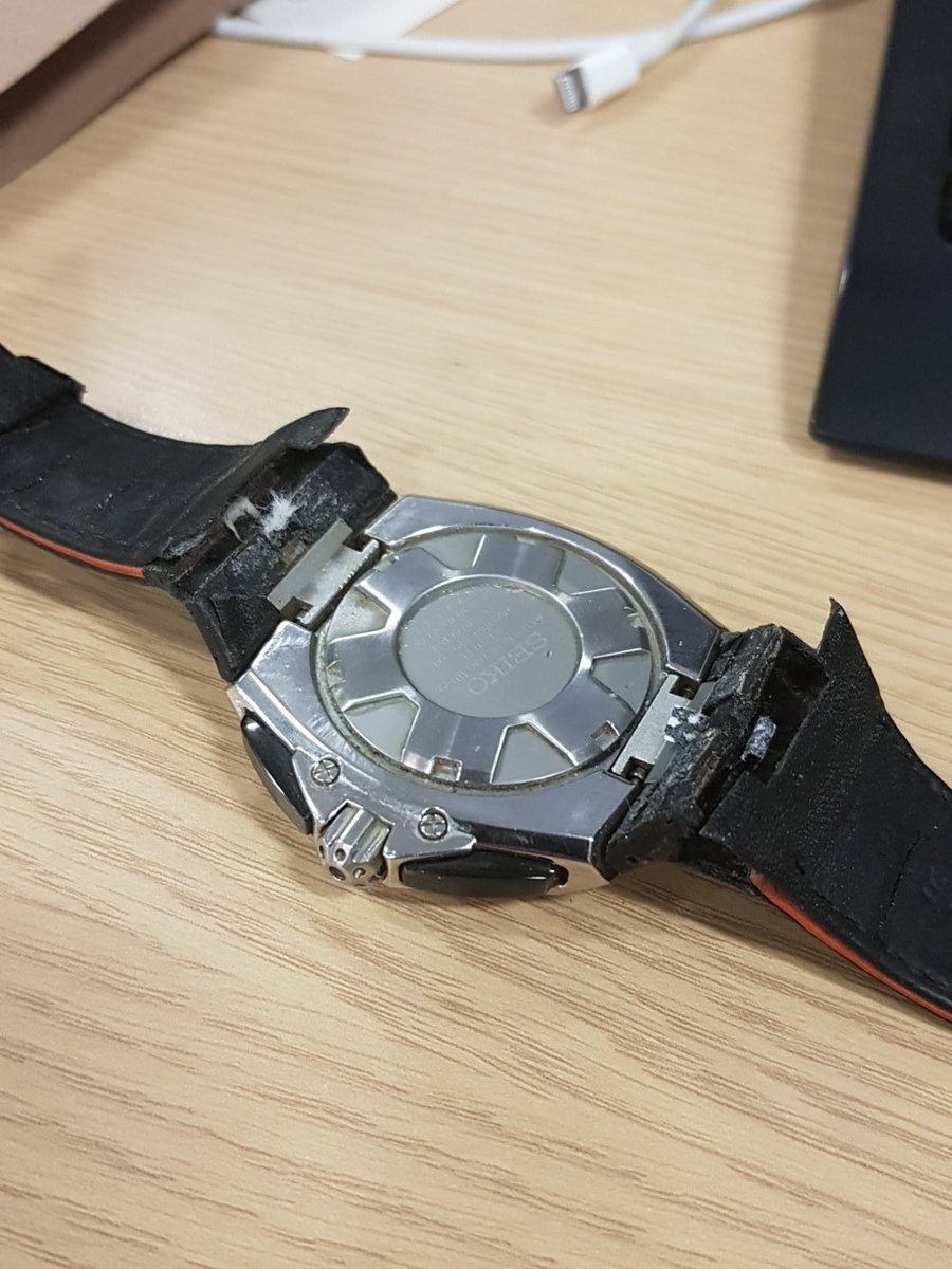 cootheman32's tweet photo. Watch is pooh #Seiko help me out #Seiko https://t.co/sKhCnCU8hP