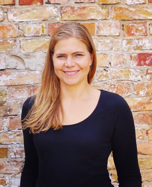 Today on the blog we feature another inspirational human in our regular Q&A - thanks to E-Flow Jana Wiesskötter for this week's interesting contribution! [LINK IN BIO]

#flow #business #somaticbodywork #qanda #bodywork #learnpantarei #pantareiapproach
