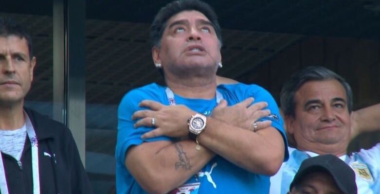 Dirty Footballer 👊 tweet media