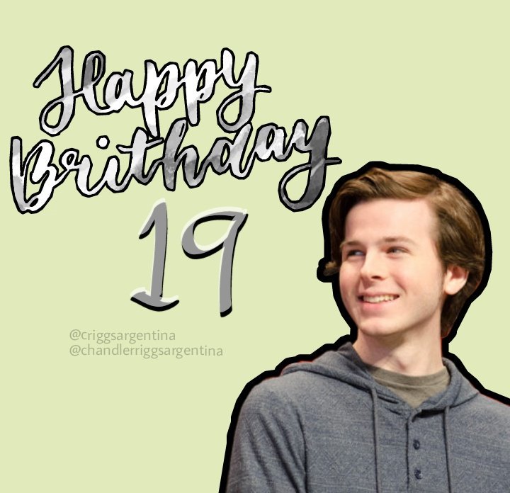 CRiggsArgentina's tweet photo. Hoy todos juntos usando la frase 'Happy bday Chandler' para hacerla tendencia. Les dejamos los tips, horarios y threads para no perderlos.
@chandlerriggs 

RT RT RT RT PARA QUE TODOS LOS FANS SE ENTEREN: https://t.co/aLZrUarOFy