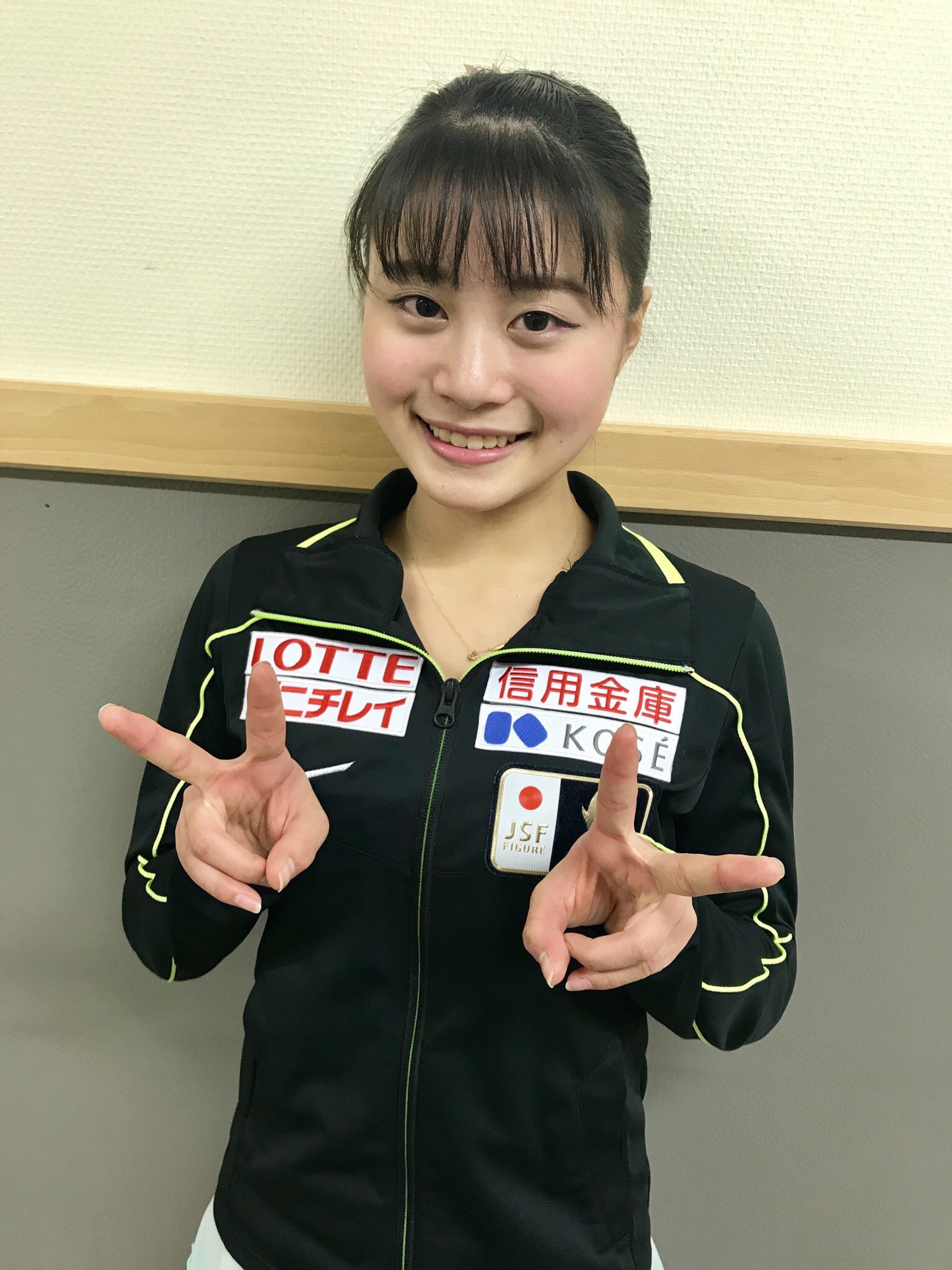 Mion フィギュアスケートに詳しくない人向け推しメン紹介18現役選手編 白岩優奈選手 可愛い 容姿からは想像もできない男気溢れる高校2年性 ムーミンをこよなく愛しています 回転の早いジャンプと年々成長していく表現力とキスクラでの可愛い笑顔が特徴