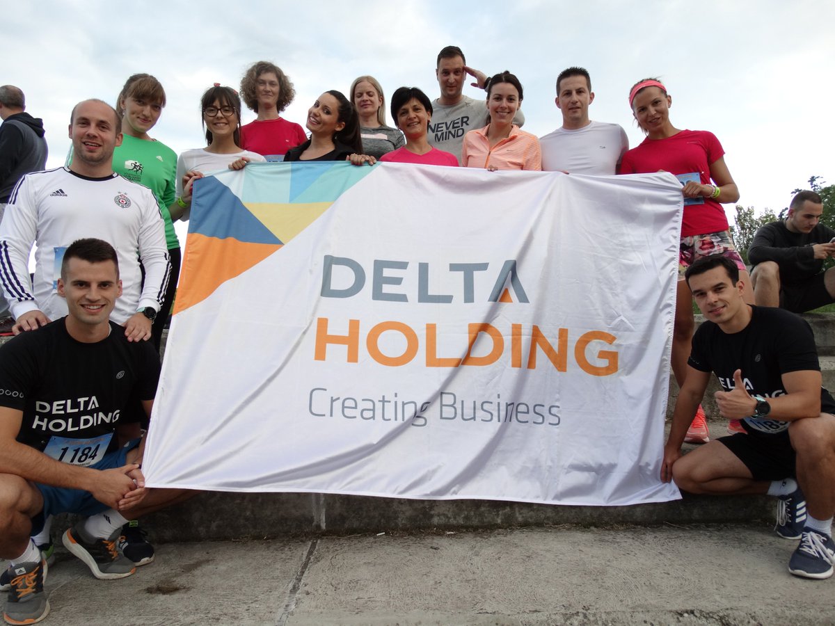 Delta_Holding's tweet photo. #DeltaRunningTeam na Novosadskom noćnom maratonu :) Trke na 7km i 21km su uspešno istrčane :) https://t.co/bMCjxwu35n