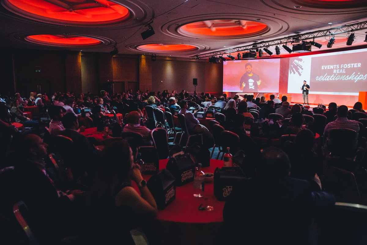 JohnnyCupcakes's tweet photo. Just gave a keynote for @Sabre_Corp at #STXLondon, where convo was reimagining the biz of travel.
As a frequent traveler, I find their passion for travel tech inspiring. I’m honored to be a returning speaker, sharing my OCD on reinventing experiences & building brand loyalty! https://t.co/fT4geu2c8b