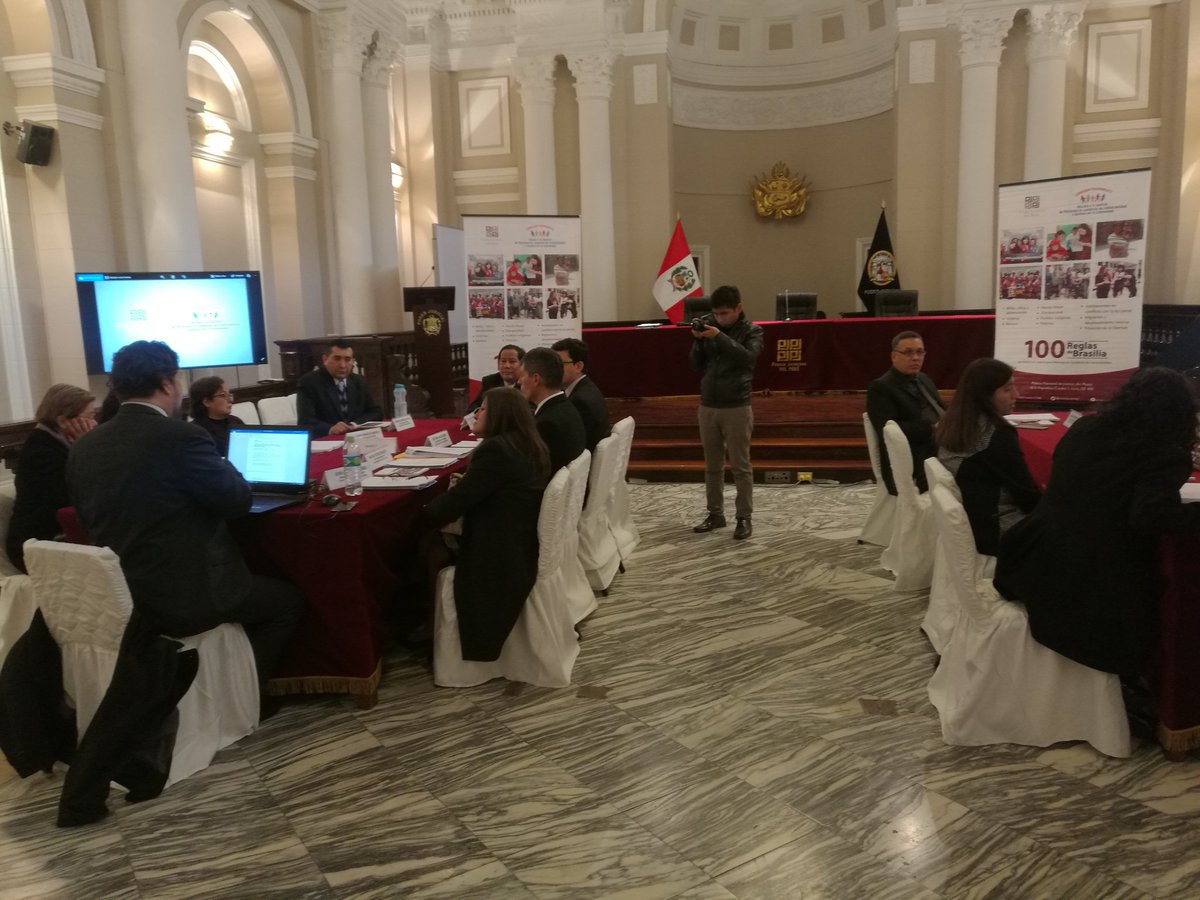 jusdemperu's tweet photo. Presidenta JUSDEM Dra. Elvira Alvarez participó de la Mesa de Trabajo Intrainstitucional actualización del Protoc. de Participación Judicial de Niñas, Niños y Adolescentes, organizado por la Comisión Permanente de Acceso a la Justicia de PCVy JC
#AccesoJusticia
#jusdemperu
#apmj https://t.co/Xtgn2dsLTS