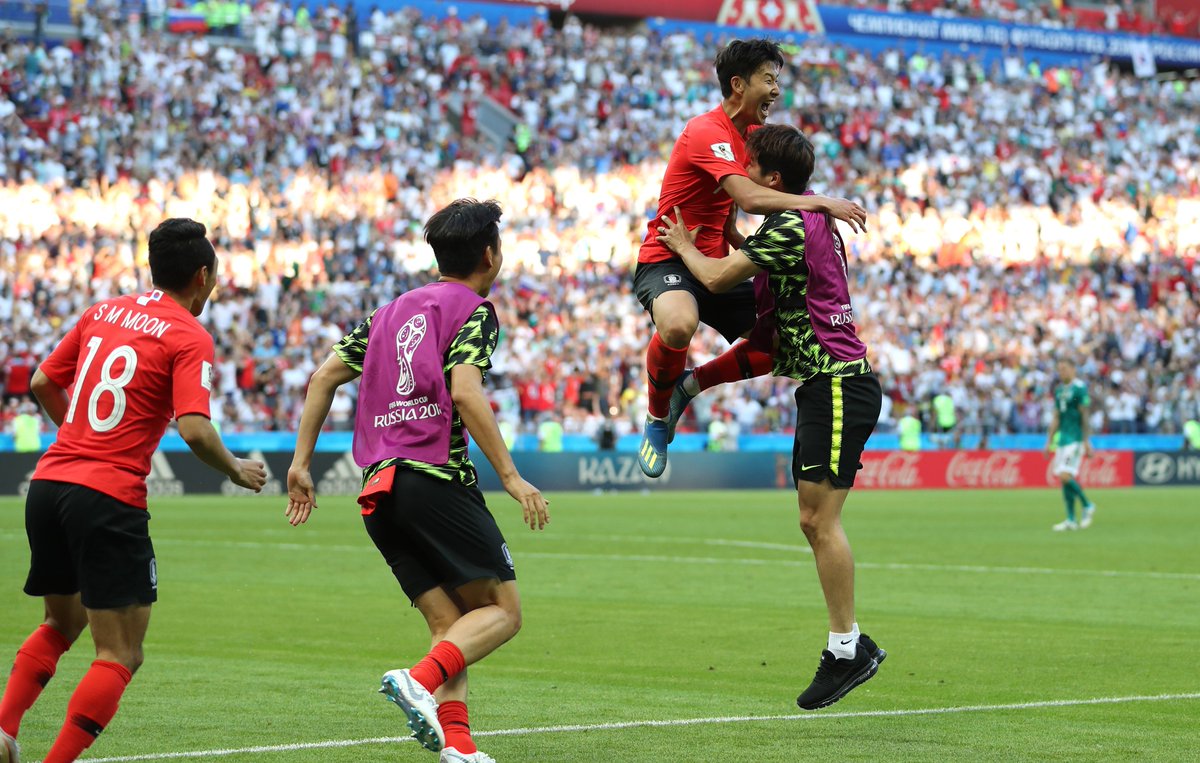 SpursOfficial's tweet photo. 🇰🇷 A memorable @FIFAWorldCup moment for Sonny.

#WorldCup https://t.co/cTQ1FTFUaH