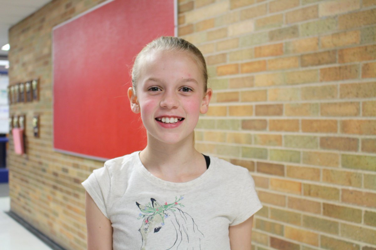 ccsd89's tweet photo. Congrats @glencrestms student / @westfield89 alum Ella Pope, who had a perfect score on the Wordmasters vocab challenge and was the regional student winner in the CML computer science competition! Ella wants to work in stocks or finance. More about Ella: https://t.co/JTPZkhGZOV https://t.co/v0rm4pf1o5