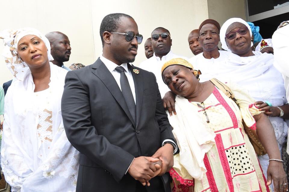 FreeAfrikaa's tweet photo. Levée de corps et inhumation de nôtre regretté Feu Mohamed Delmas. Le Président @SOROKGUILLAUME était ce jour à #Ivosep pour l’ultime voyage de son ami, frère et collaborateur. Que le Seigneur le reçoive dans Son Paradis #RIP #Deuil #CIVinondations 🇨🇮 https://t.co/naaQXvBACb