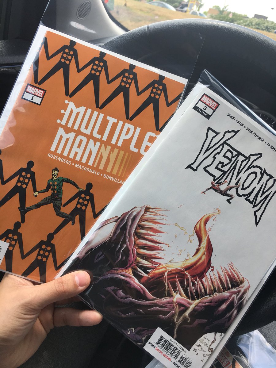 leomarques616's tweet image. A few weeks ago @AshcanPress tweeted to pick up his #MultipleMan book and so I did! But don’t worry @Doncates I will always support you too my dude. #Venom #MarvelComics