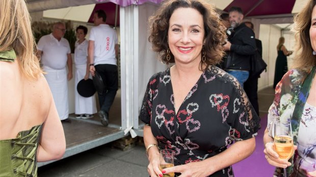 RTLnieuws's tweet photo. Femke Halsema wordt burgemeester van Amsterdam https://t.co/ibtT0UtEp5 https://t.co/tUh0akD6gC