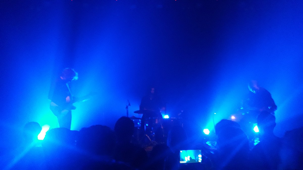 petrLB's tweet photo. Vcera fantastickej koncert v Beatpolu LOW. Bylo nam vsem cti je po delsi dobe videt. Daniel Blumberg se role predskokana shostil s bravurou. https://t.co/MvtqurRVRk