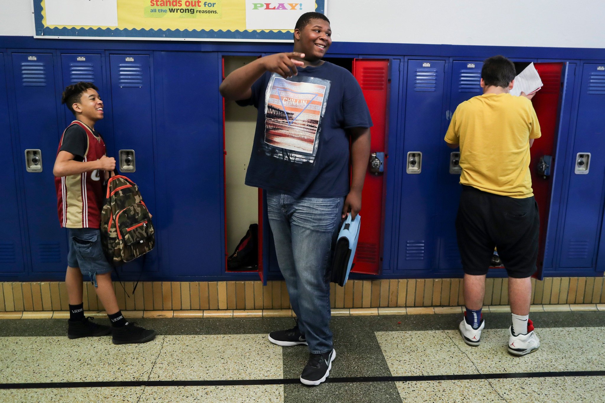 7 два метра. Султан кёсен. Султан кёсен самый высокий человек в мире рост. Самый высокий человек в мире султан косен. Самый высокий человек.