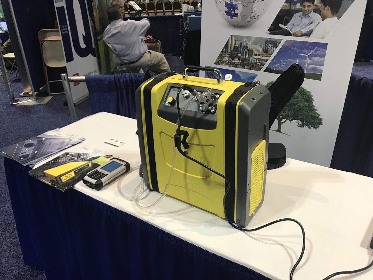 AirWasteYP's tweet photo. Thank you to Gasmet for showing us how a portable FTIR works at the #ACE2018Hartford YP Hub! #YPWednesday https://t.co/oxNdFqSRMy