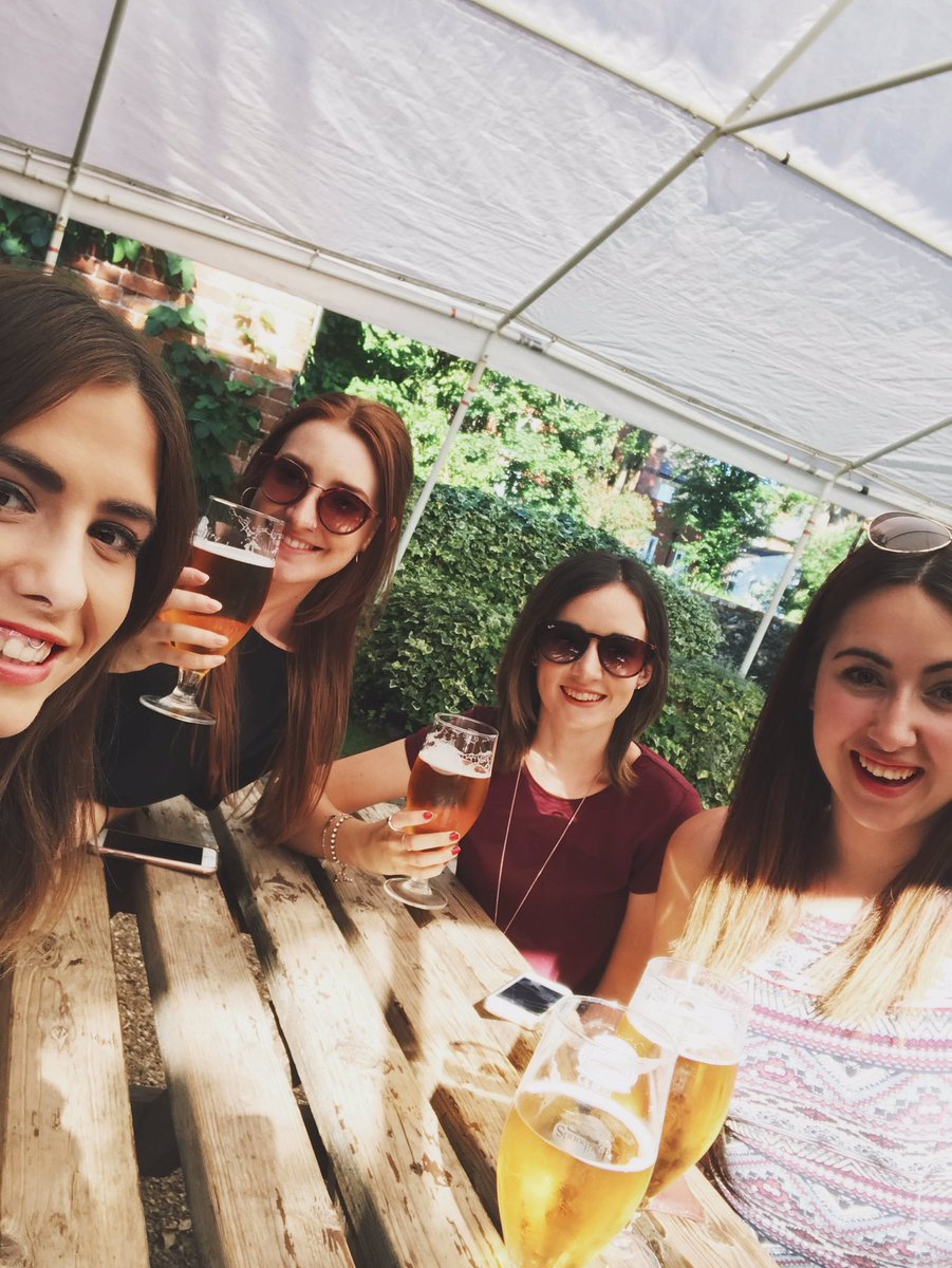 Team outing to Lovibonds Brewery last night to watch a cheeky exclusive gig from <a href="/brotherstrut/">Brother Strut</a> 🍺🕺🏻