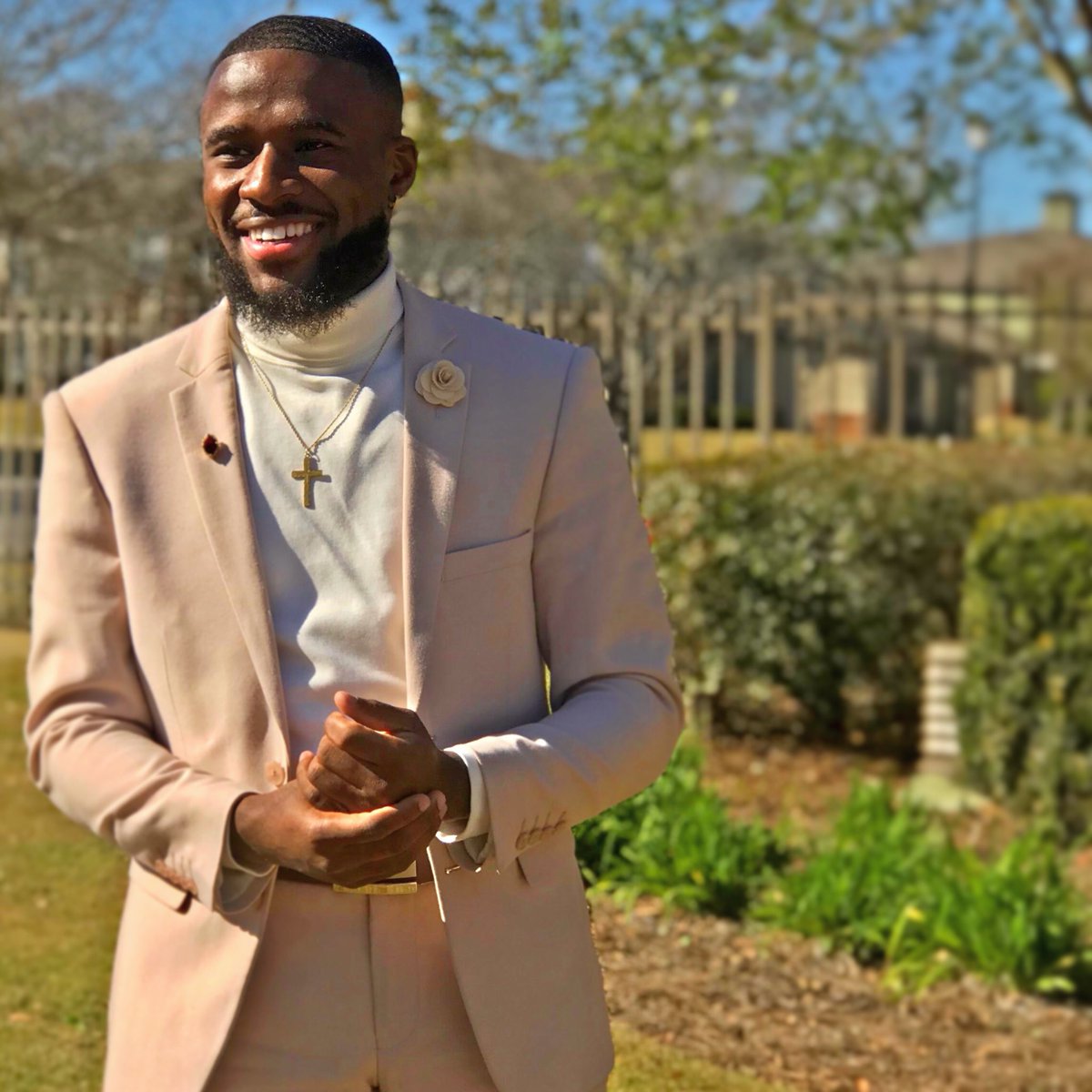 NDejournette's tweet image. Girl I’ll lick yo face you keep playing with me. 😂 #Lostfile