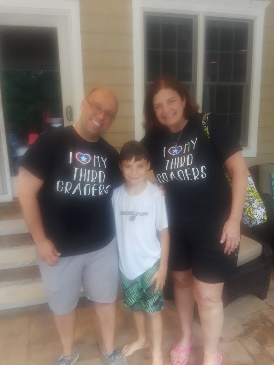 frannyd1028's tweet photo. Last pic as a third grader with these two outstanding teachers!Yes, cried on the way home!#noshameinhisgame,#histeachersforlife,,#poolparty2018,@MVS_MrFont ,@MVS_Principal ,@deb_lust we missed you deb! https://t.co/HzjDEnULph