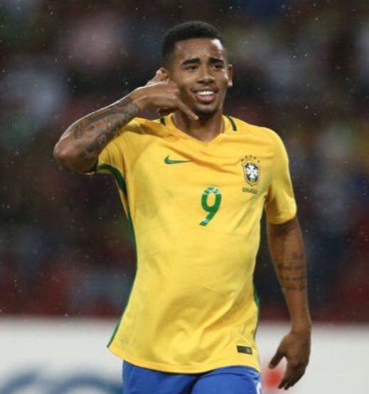 rinoca_'s tweet photo. it's funny how the dutch soccer narrators change the players names...this one is Gabriel Jesus #npo #een #worldcup #hexa #vaiBrasil #ByeGermany https://t.co/AUb3k9Q2f9