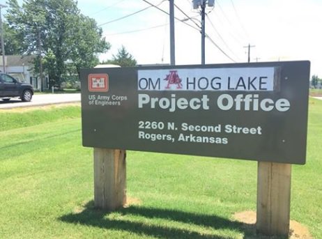 wcvbjennifer's tweet image. Take a look at this! Beaver Lake now #OmaHog Lake during the #CWS Finals. #WPS 🐗⚾️