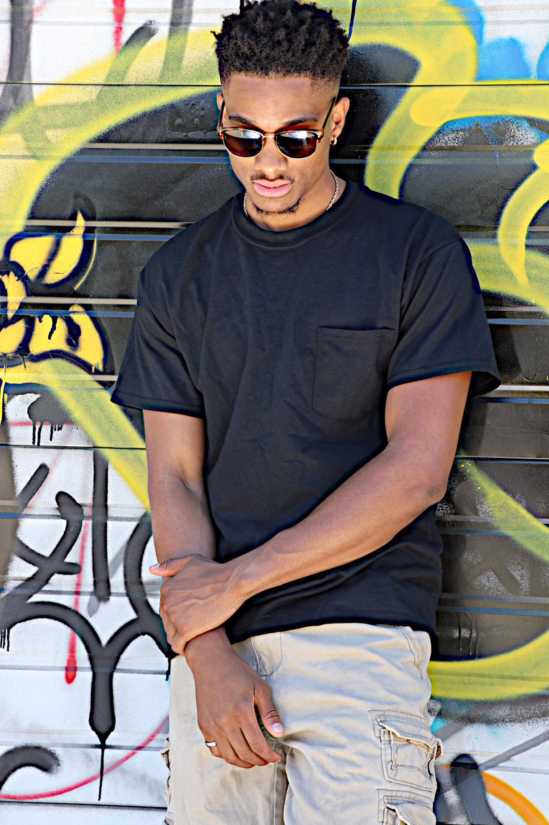 “ Nothing basic about a <a href="/GildanOnline/">Gildan Online</a> tee. #classiccomfort “
•✅👕
Photographer: @swaggadigitalmag📸(IG)
•✅👕
#sponsored 
#sponsorship 
#gildan
#gildanpartner
#gildanunderwear 
#underwearmodel 
#maleunderwear
#promotion 
#promo
#models
#malemodels
#blackmen
#handsomeblackmen