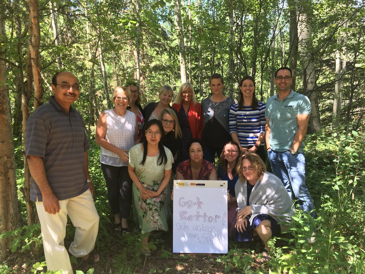 CarolynIves's tweet photo. Hey, @J_E_Nelson, we missed you this week! The sign was the handiwork of @MelissaJHills and @KathyDavies13, but we were all thinking about you and wishing you well. https://t.co/qZKuUJiCWm