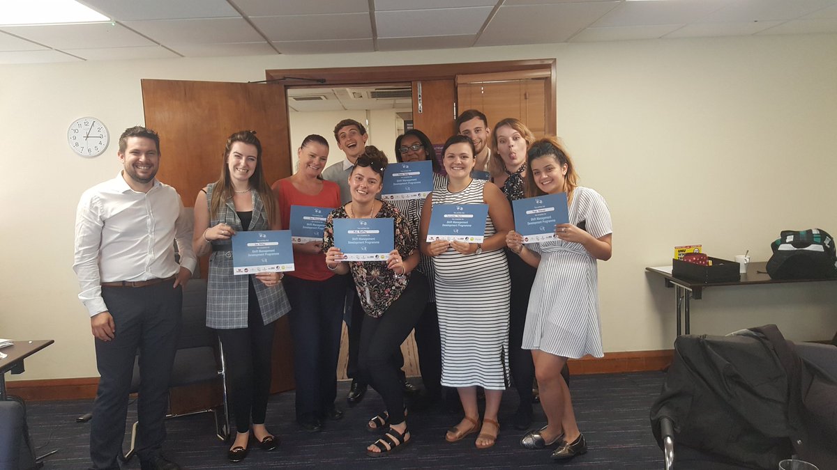 MichelleRedfor3's tweet image. A great day today with these future leaders who have just completed their Shift Management Development Programme.  Well done and good luck @cjbraybrook @WeAreSUGM @placemadebyyou @SJ101112 @elletori #Toptalent