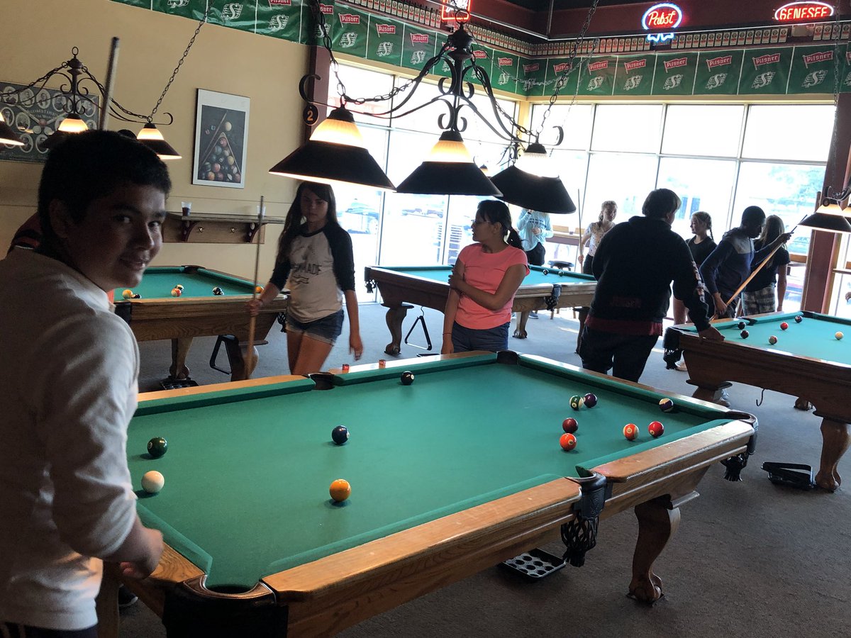 MrsLeCouffe's tweet image. Billiards for yearend celebrations! @RCSD_No81 @StJosaphat @AKauf #GoRebels #Farewells