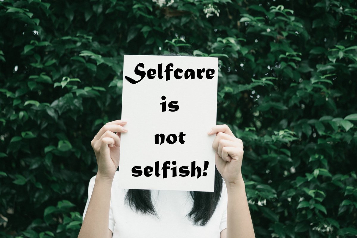 BethFratesMD's tweet photo. We often think we need to take care of everyone and everything else, but we neglect ourselves. If we don't nourish ourselves, how can we have the energy to help others. If we take care of ourselves, we will be better able to care for the ones we love. #selfcare #mindset #selflove https://t.co/VEAcpK2Vro