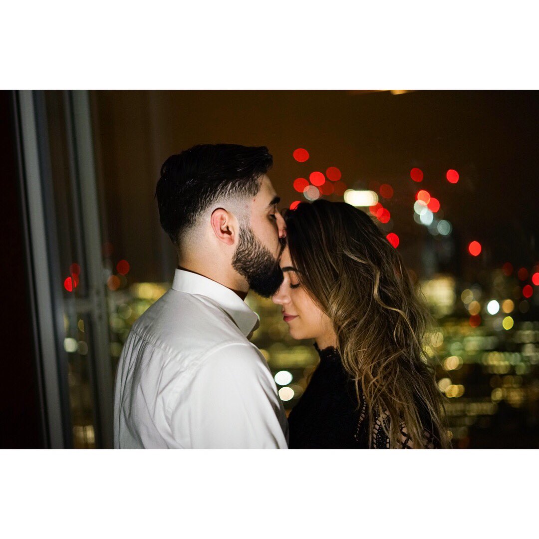 TheOneRomance's tweet image. 💍 That moment when you can start to take it all in. 

#shesaidyes #howheasked #proposal

@ShangriLaShard @TheShardLondon