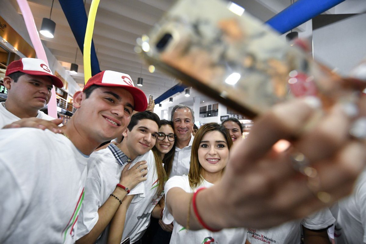 yopormexico2018's tweet photo. Llegó el momento de salir y decidir el futuro de nuestro hermoso país, ¡cada día somos más! #VamosAGanar #VotaMeade #YoPorMeade #MeadePresidente2018 https://t.co/N7v9F12A69