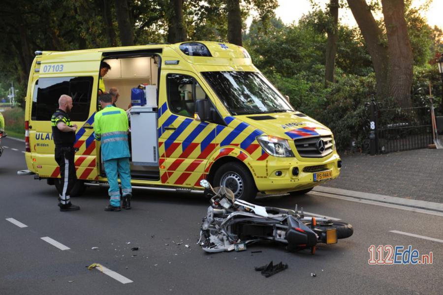 🚨 Brommerrijder gewond bij aanrijding met oldtimer tractor in #Lunteren 112.press/QYkk9F 112Ede https://t.co/6Apzy48XjZ