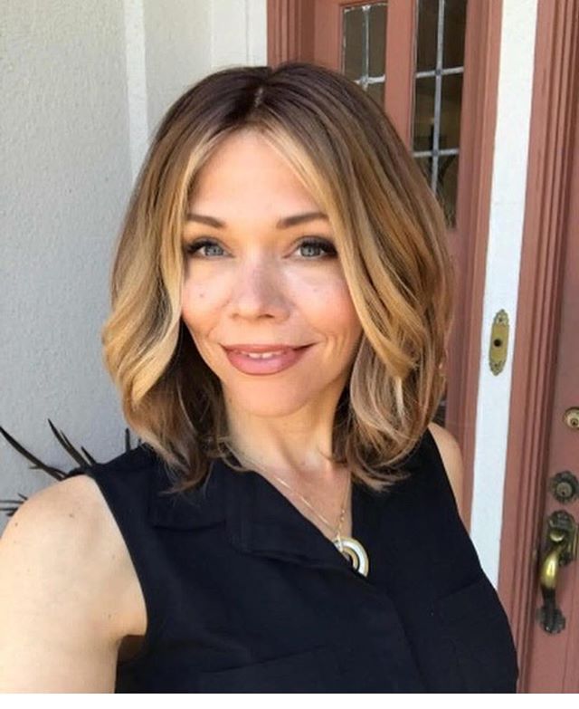 FolleaHair's tweet image. Follea Gripper #1964 custom colored, cut, and styled by @gardeauxwigs 😍😍😍 Isn’t it beautiful!??🙌💕😍
#wigwork #customwig #alopecia #follea #folleahair #hairpieces #hairreplacement #thinninghair #hairloss #hairthinning  #chemo #hairsolution #hairsalon #wigspecialist #customwig