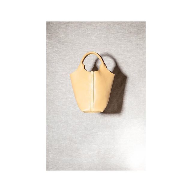 Lotuff One-Piece Bag (made from a single piece of leather) ift.tt/2yOfJgp