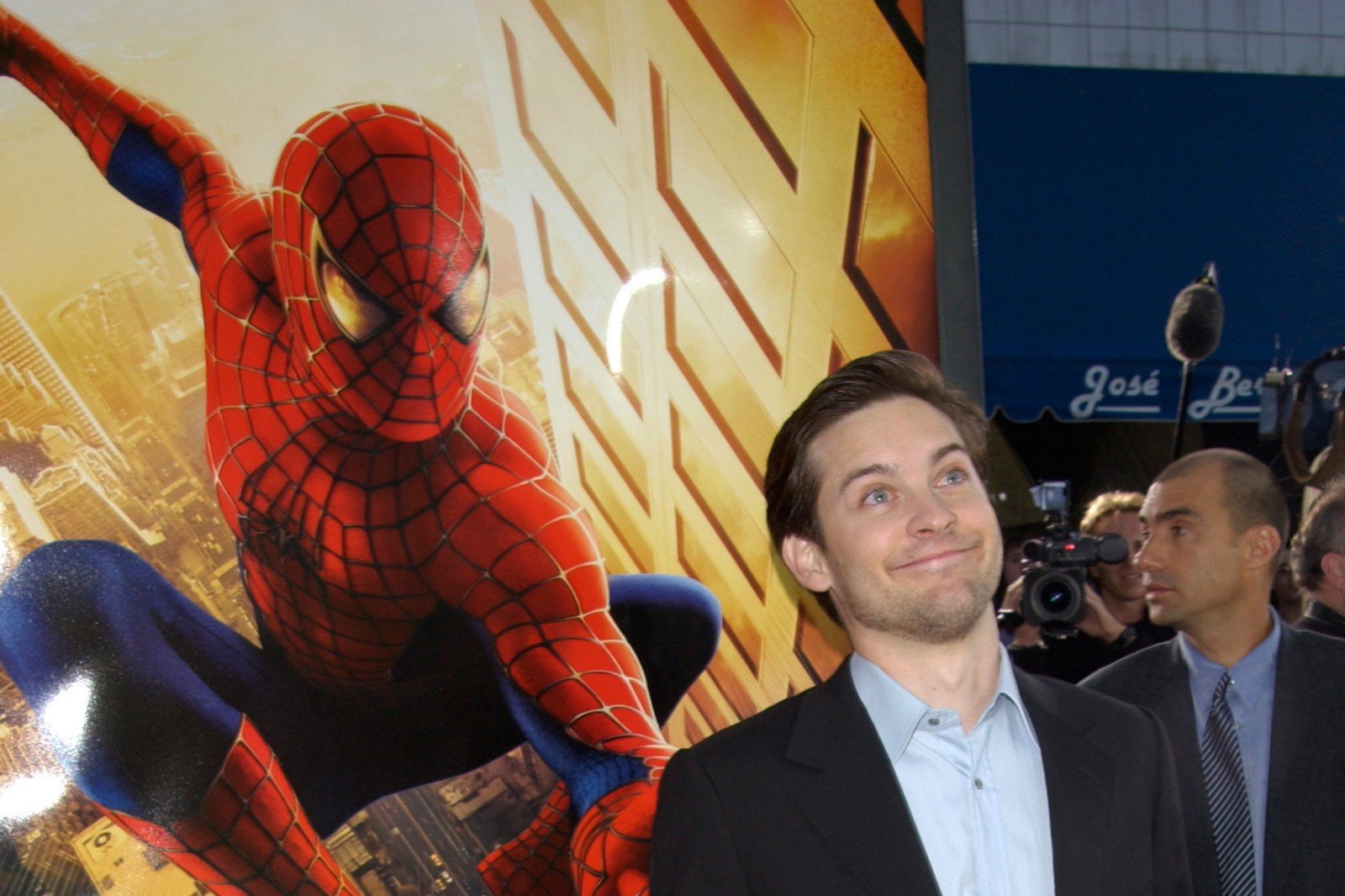 Happy 43rd Birthday to the OG Spider-Man that started it all, Tobey Maguire! 